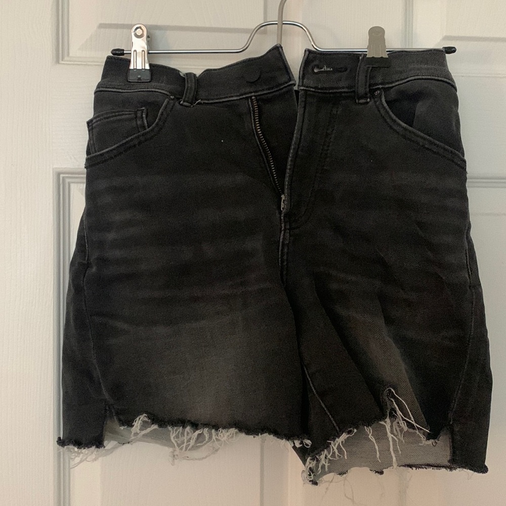 Express, high rise jeans shorts, size 00, stretchy